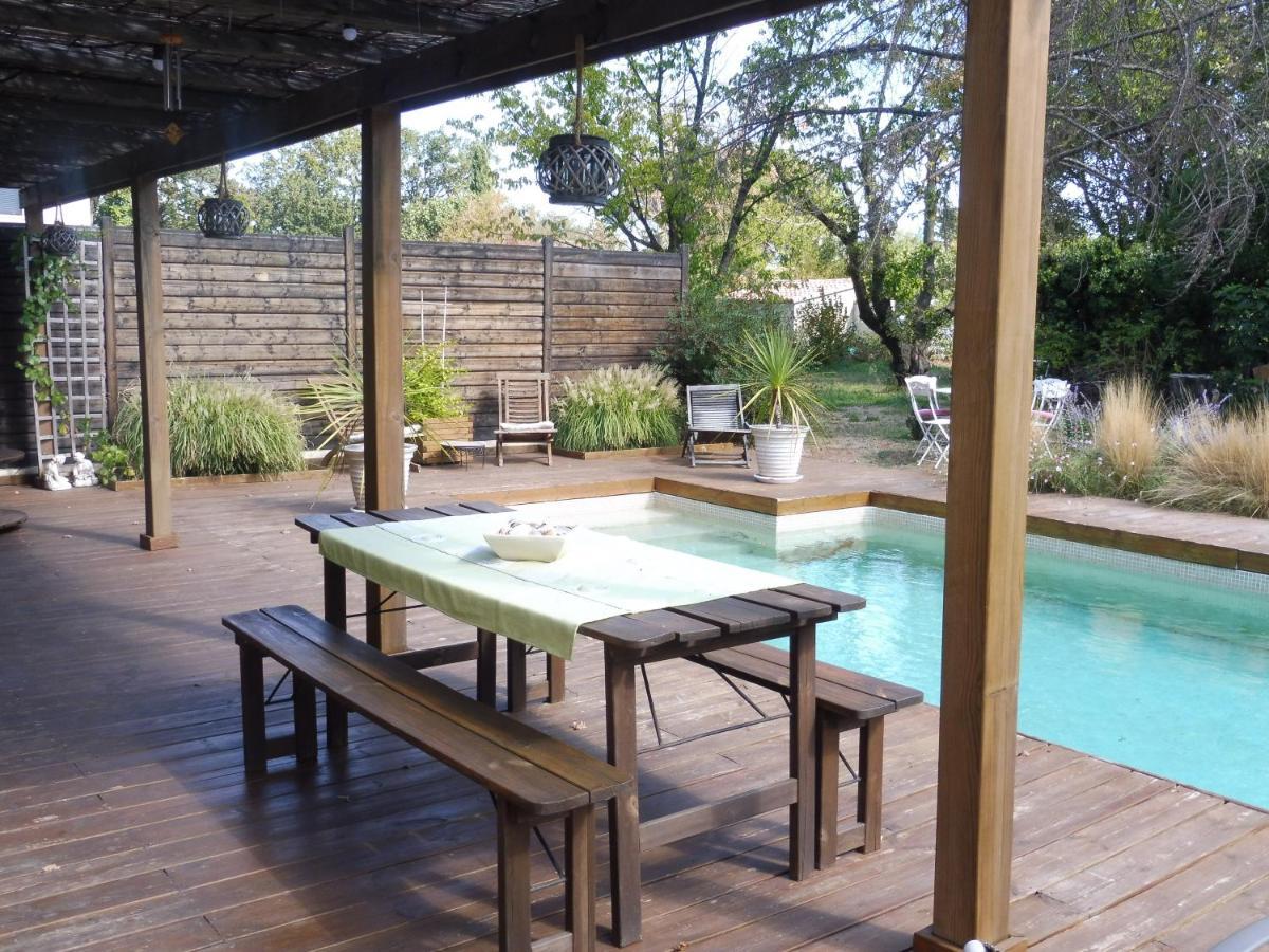 Mas Des Rabasses Bed and Breakfast Le Pontet  Buitenkant foto