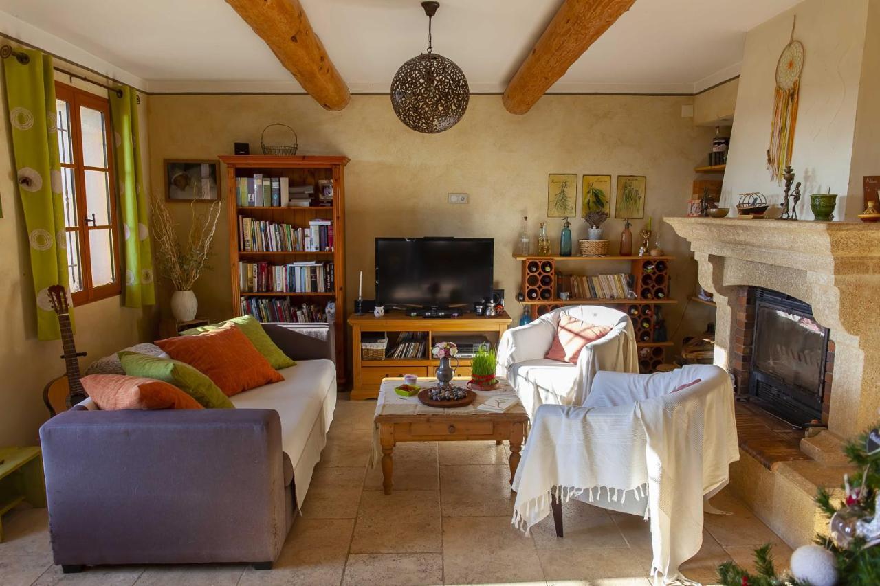 Mas Des Rabasses Bed and Breakfast Le Pontet  Buitenkant foto