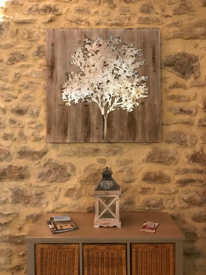 Mas Des Rabasses Bed and Breakfast Le Pontet  Buitenkant foto